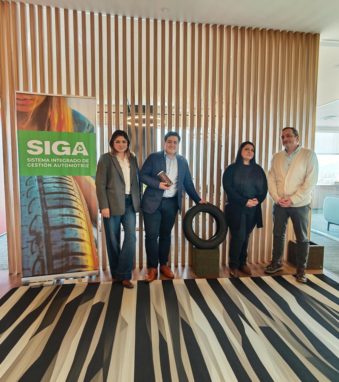 Seremi del Medio Ambiente del Maule visitó SIGA para abordar los desafíos regionales de los neumáticos fuera de uso